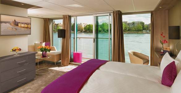 AMADEUS Silver II Suite 1 ©Lueftner Cruises Amadeus.jpg